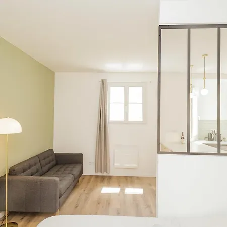 Very Nice Studio For 2 People In Paris