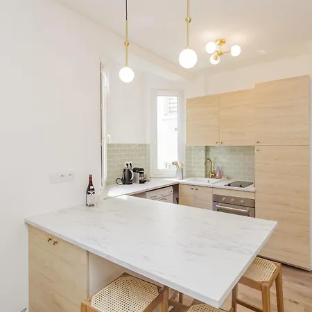 Very Nice Studio For 2 People In Paris Paris